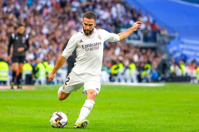 Đội hình Real Madrid 2016: Bất khả chiến bại Doi-hinh-Real-Madrid-2016-Bat-kha-chien-bai