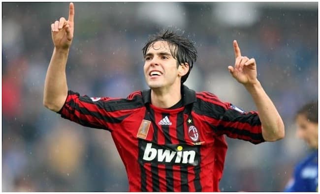Đội hình AC Milan 2005 - Những huyền thoại vang bóng một thời Kaká