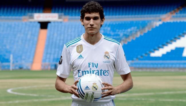 Đội hình Real Madrid 2017 - Đội hình bất bại mọi đấu trường d8800a741c30fe3eb741c0e3d1d3edd0f05cb159