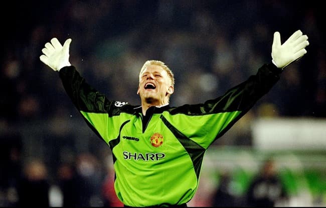 Đội hình MU mạnh nhất mọi thời đại Thủ môn: Peter Schmeichel