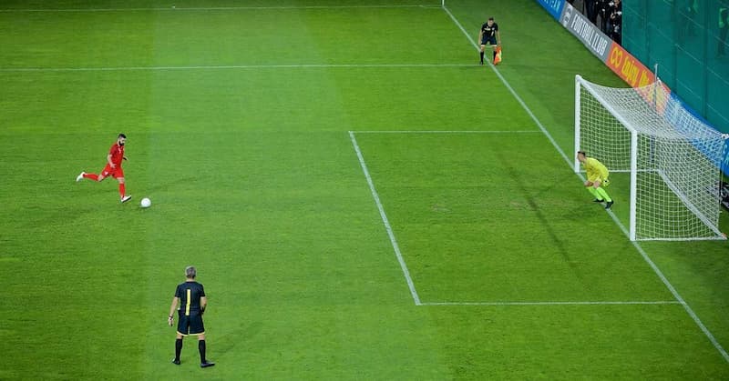 Kèo penalty là gì trong hệ thống kèo cược bóng đá? Lựa chọn loại kèo phù hợp và an toàn để đặt cược