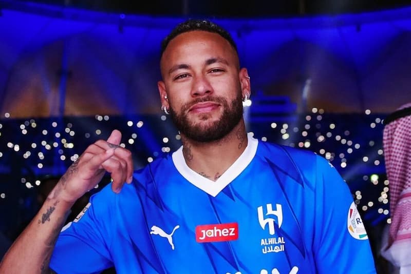 Neymar có bao nhiêu Quả Bóng Vàng ? Tương lai của “phù thủy sân cỏ” cùng Quả Bóng Vàng