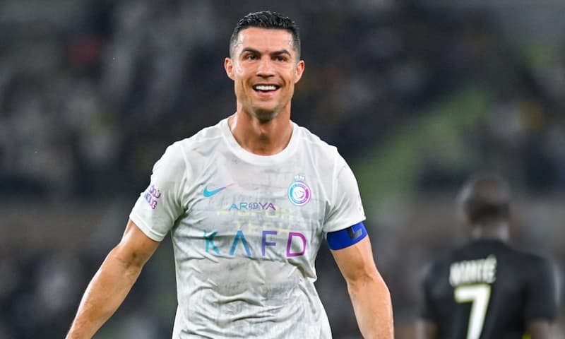 Ronaldo có bao nhiêu quả bóng vàng? Và những thành tích nổi bật trong sự nghiệp Chi tiết về những quả bóng vàng của Ronaldo