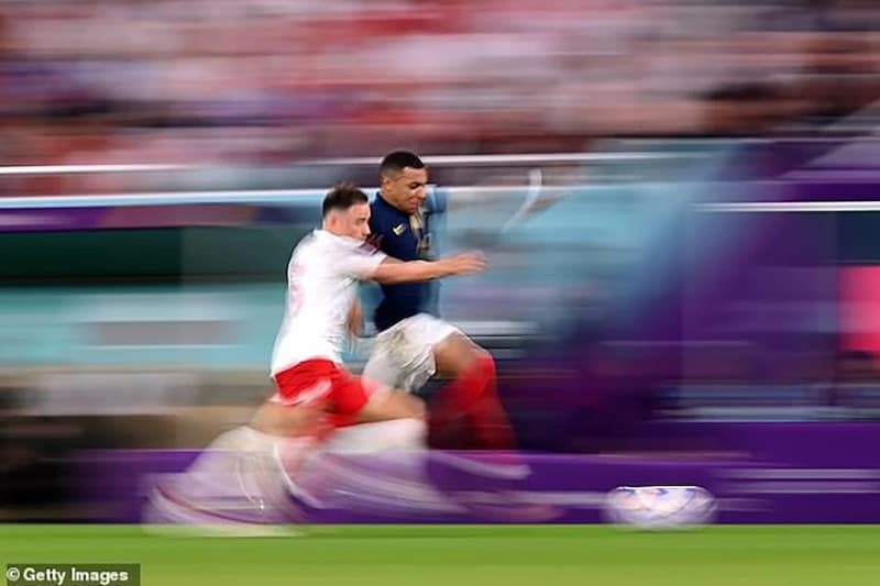 Tốc Độ Của Mbappe Bao Nhiêu? Tốc độ của Mbappe chưa phải là nhanh nhất thế giới