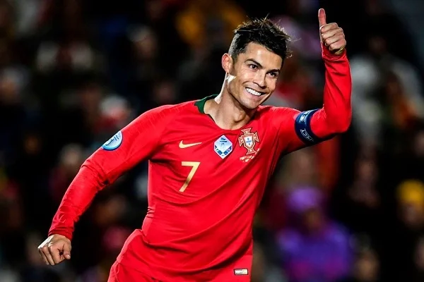 Top Cầu Thủ Xuất Sắc Nhất Thế Giới Năm 2022 Hình 3: Những bàn thắng mãn nhãn của Ronaldo trong mùa giải Ngoại hạng năm 2021/22