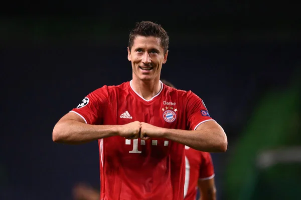 Top Tiền Đạo Hay Nhất C1-5 Tiền Đạo Ghi Bàn Nhiều Nhất Champions League Hình 3: Tiền đạo Robert Lewandowski