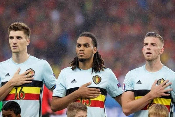 Top Trung Vệ Hay Nhất Ligue 1 - 5 Trung Vệ Chuyền Bóng Chuẩn Xác Nhất Hình 1: Trung vệ người Bỉ Jason denayer