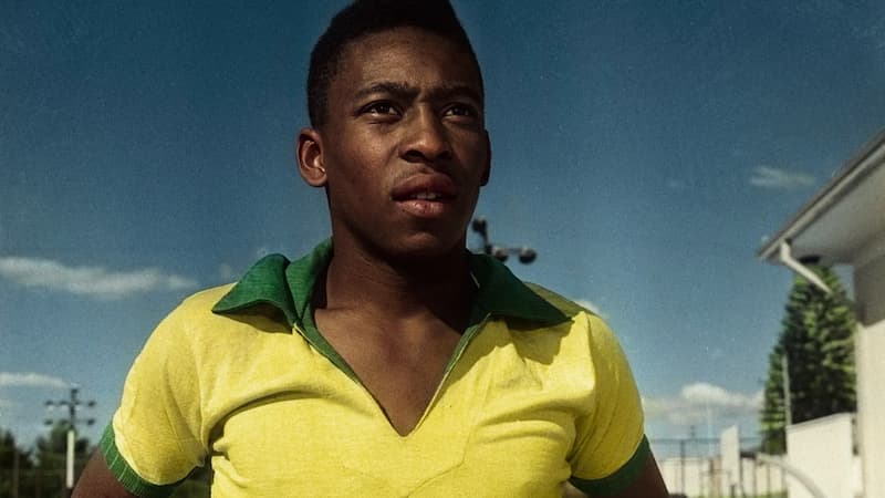 Top 6 Các Cầu Thủ Mặc Áo Số 10 Hay Nhất Mọi Thời Đại Pele - huyền thoại người Brazil từng có mặt 3 lần vô địch WC thế giới